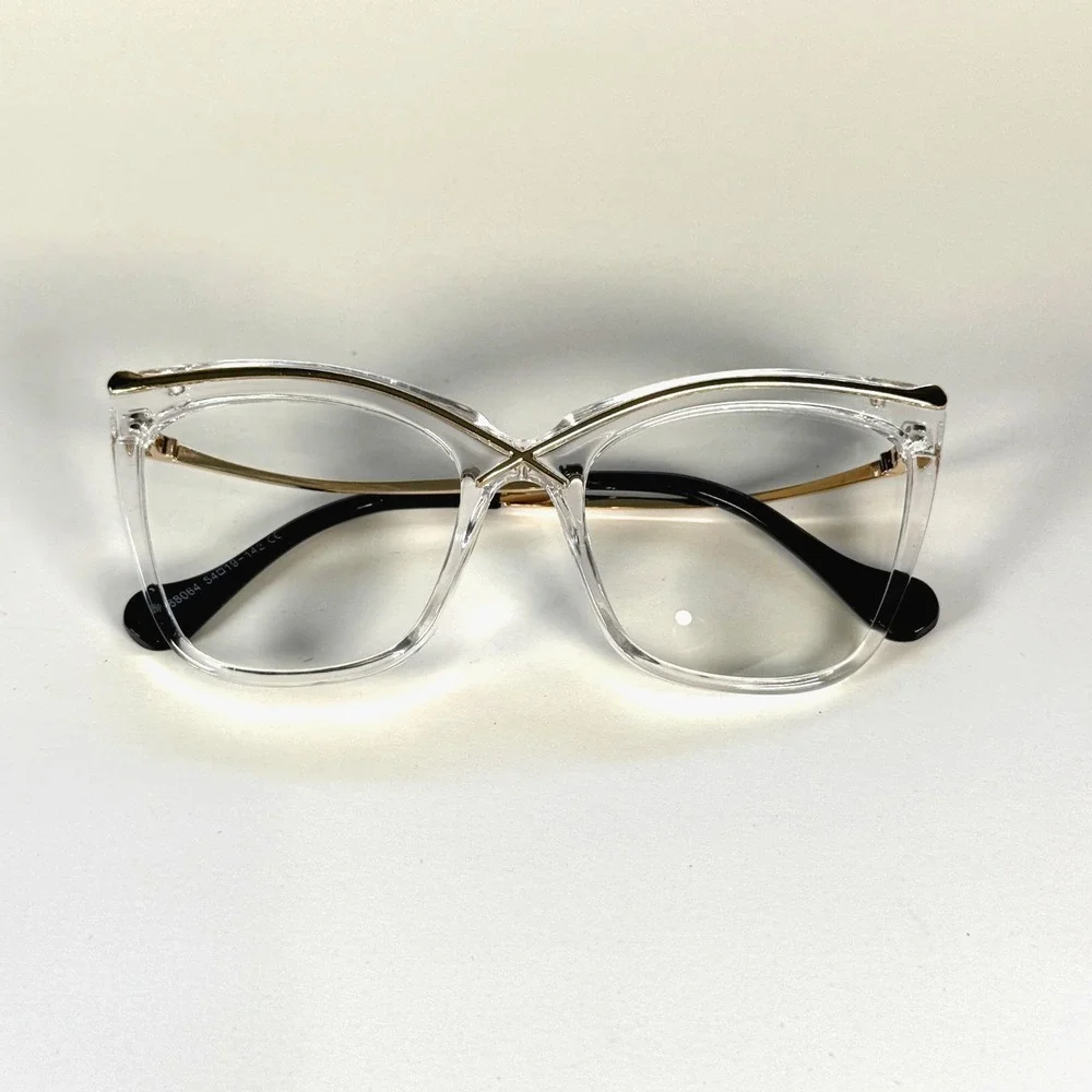 Unbranded W68064 Cat Eye Eyeglasses Frame Only 54-19-142 Clear Gold Full Rim